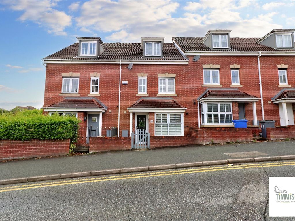 4 bed town house for sale in Chasewater Drive, Norton Heights, StokeOn