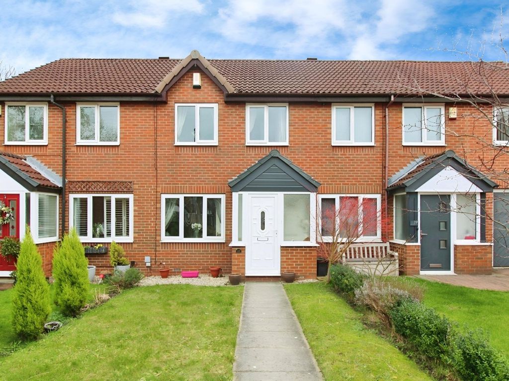 2 bed terraced house for sale in Pinders Green Court, Methley, Leeds