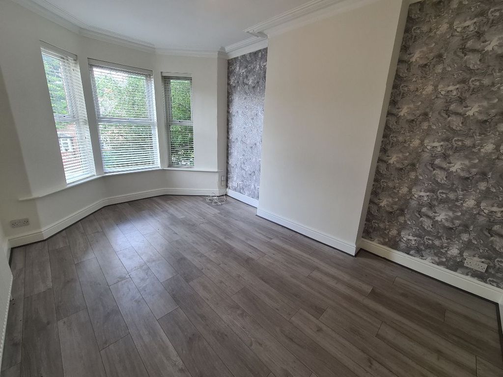 4 bed terraced house to rent in Thicketford Road, Bolton BL2 Zoopla