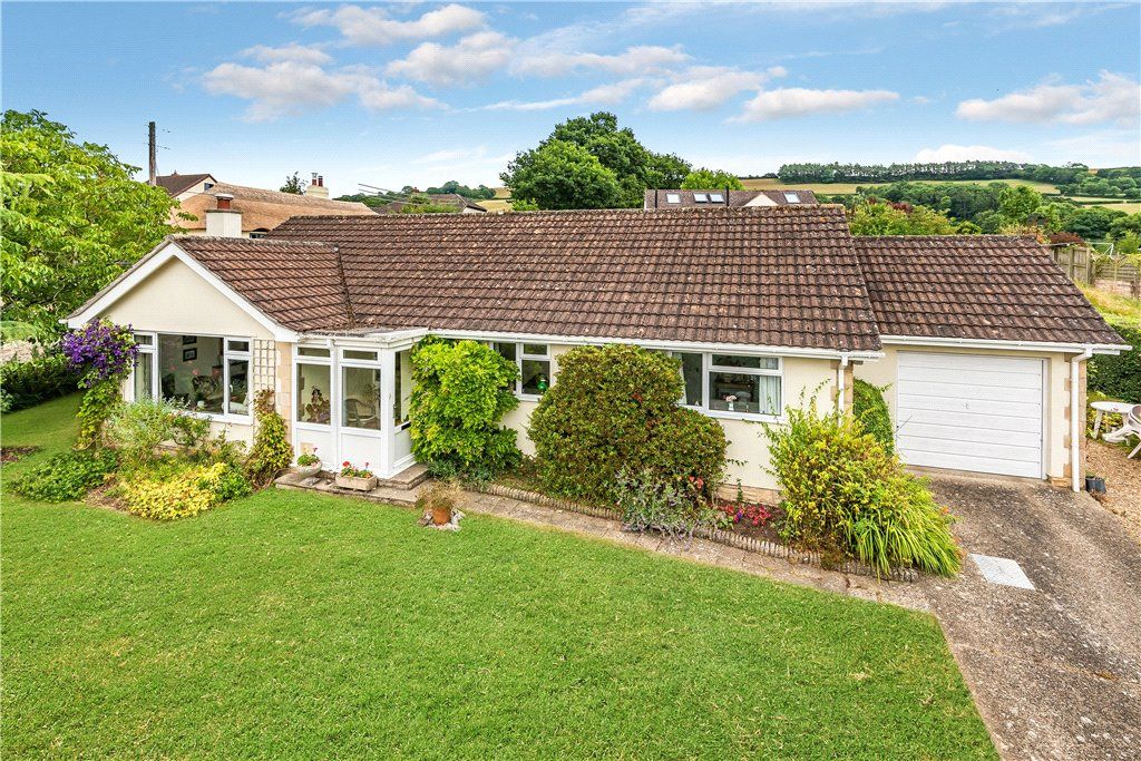 3 bed bungalow for sale in Adcroft Rise, Musbury, Axminster, Devon EX13