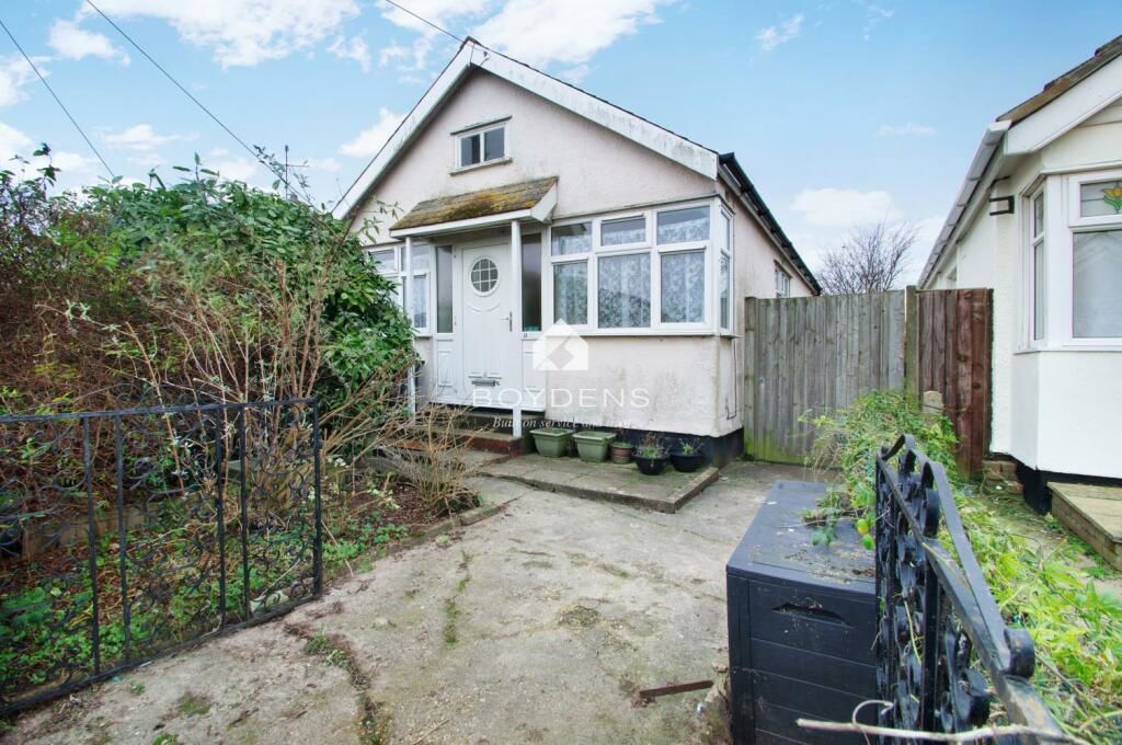 2 bed bungalow for sale in Rosemary Way, Jaywick, ClactonOnSea CO15