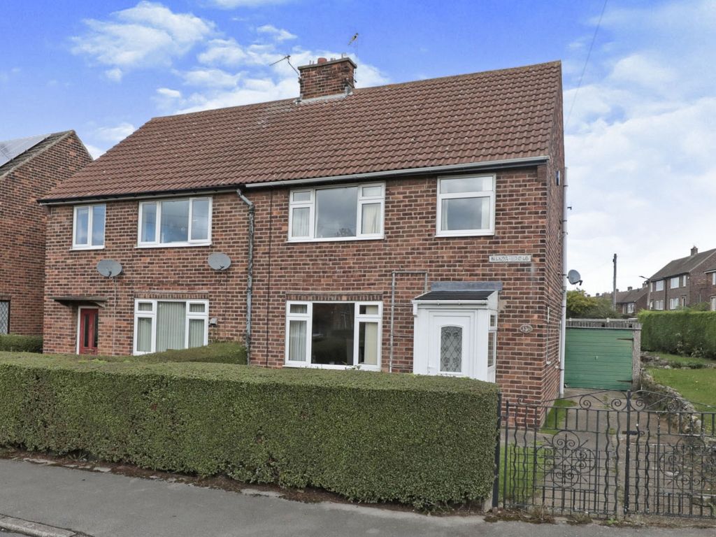 3 bed semidetached house for sale in Manor Road, Dinnington, Sheffield