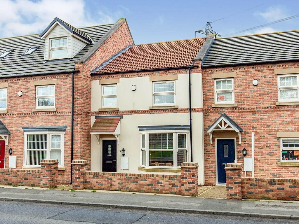 3 bed terraced house to rent in Urlay Nook Road, Eaglescliffe, Stockton