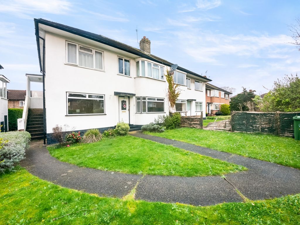 3 bed flat for sale in Cavendish Avenue, West Ealing W13, £400,000 Zoopla