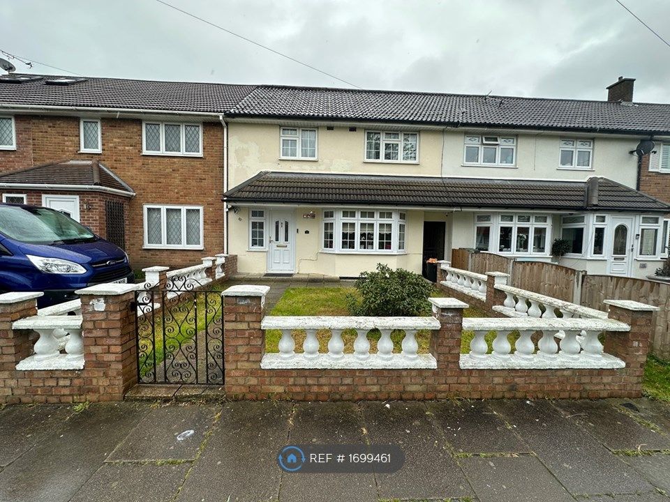 3 bed terraced house to rent in Bouchier Walk, Rainham RM13 Zoopla