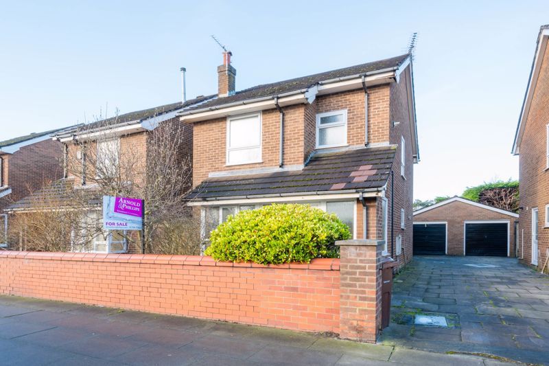 3 bed detached house for sale in Liverpool Road, Southport PR8 Zoopla