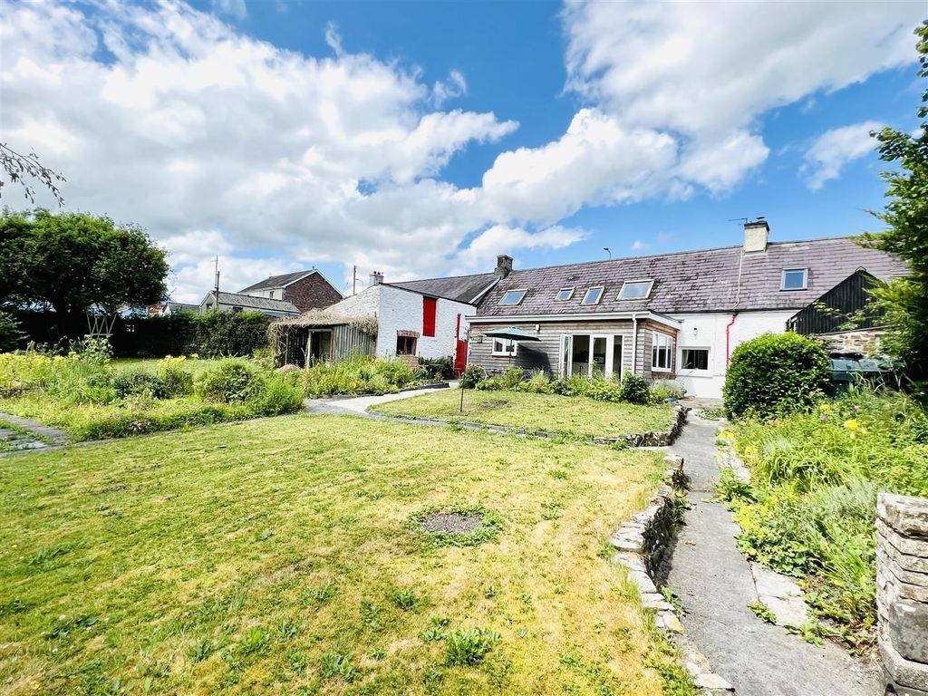 Property for sale in Rhosmaen, Llandeilo SA19 Zoopla