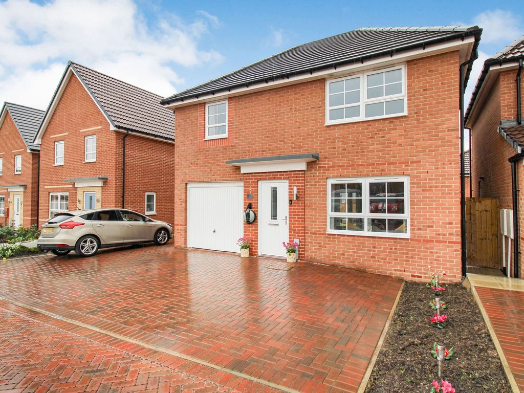 4 bed detached house for sale in Bluebell Drive, Morpeth NE61 Zoopla