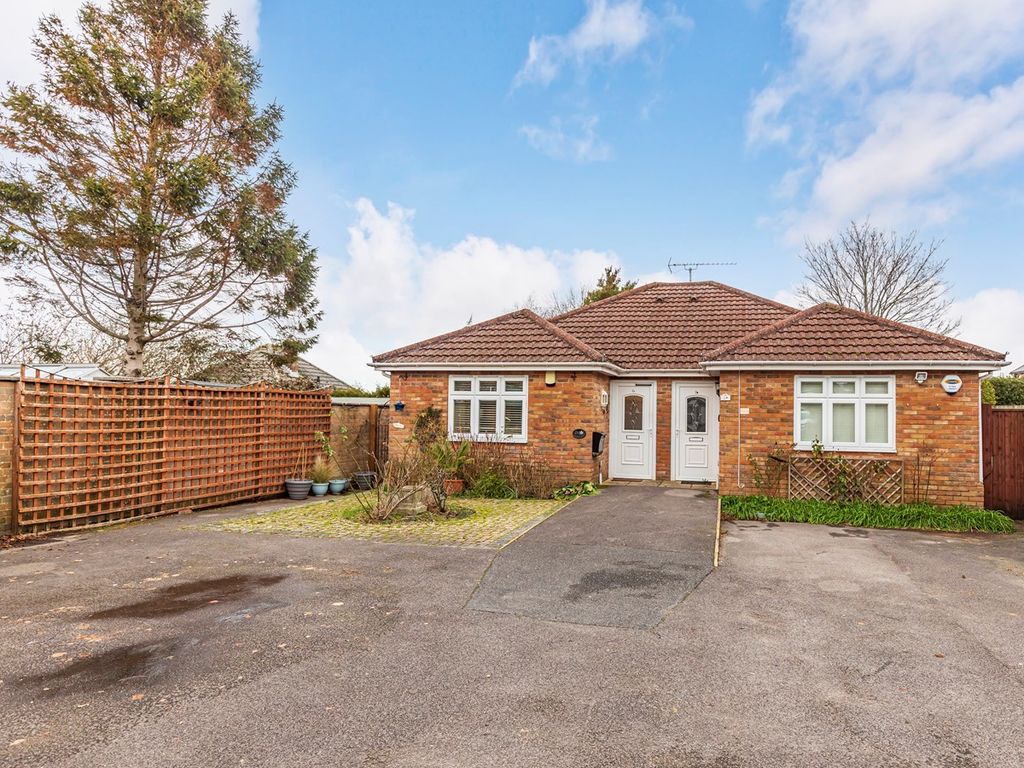 1 bed semidetached bungalow for sale in Curtis Road, Poole BH12 Zoopla