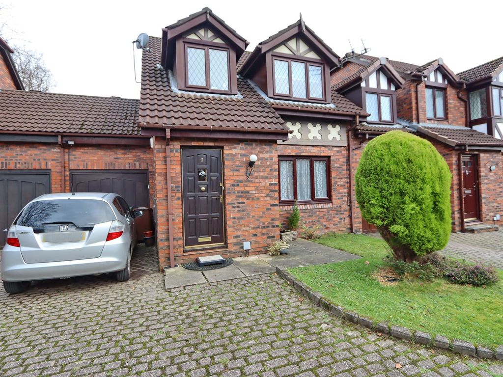 3 bed terraced house to rent in Tudor Court, Prestwich M25, £1,395 pcm