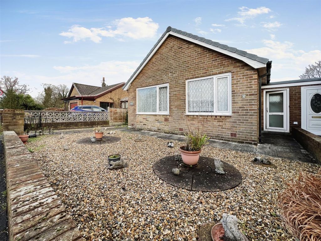 2 bed bungalow for sale in Southfield Drive, New Longton, Preston PR4