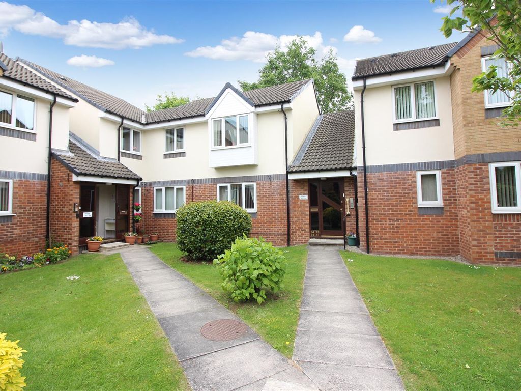 2 bed flat for sale in Sandbed Lawns, Crossgates, Leeds LS15 Zoopla