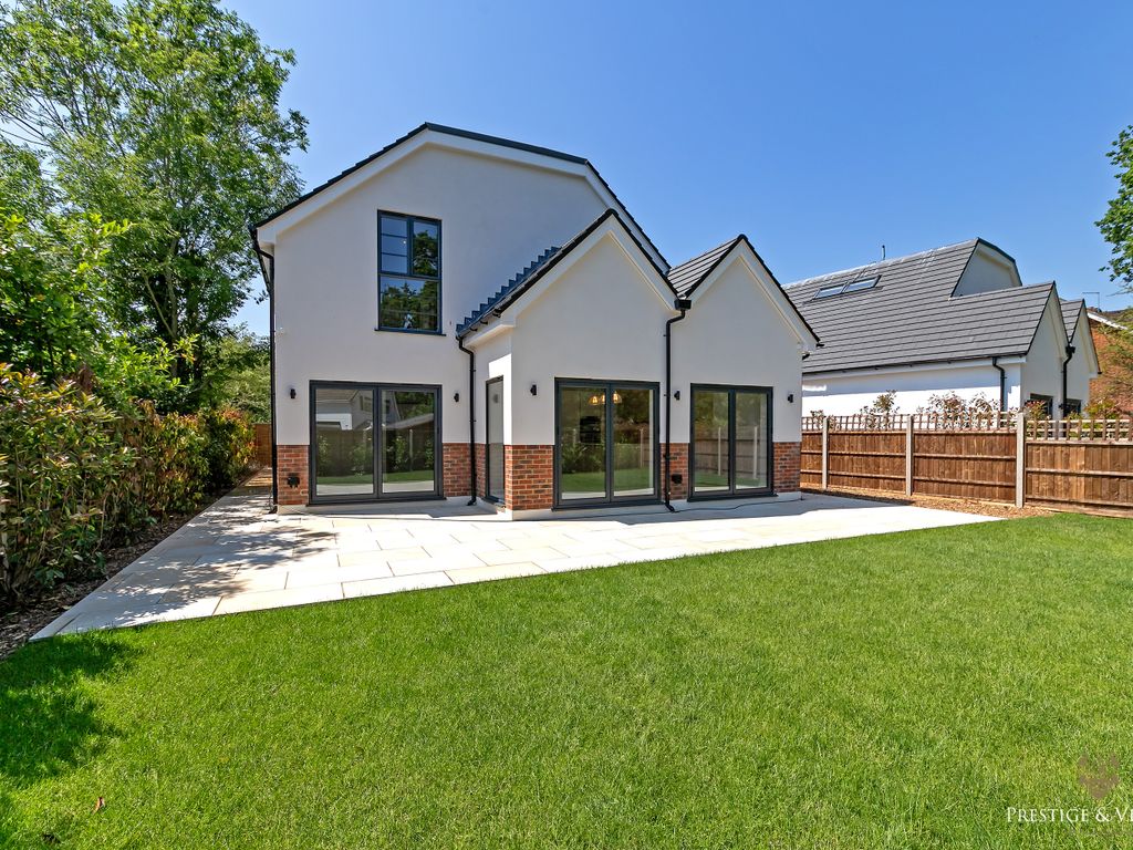 New home, 4 bed detached house for sale in Hazel Road, St.Albans AL2, £