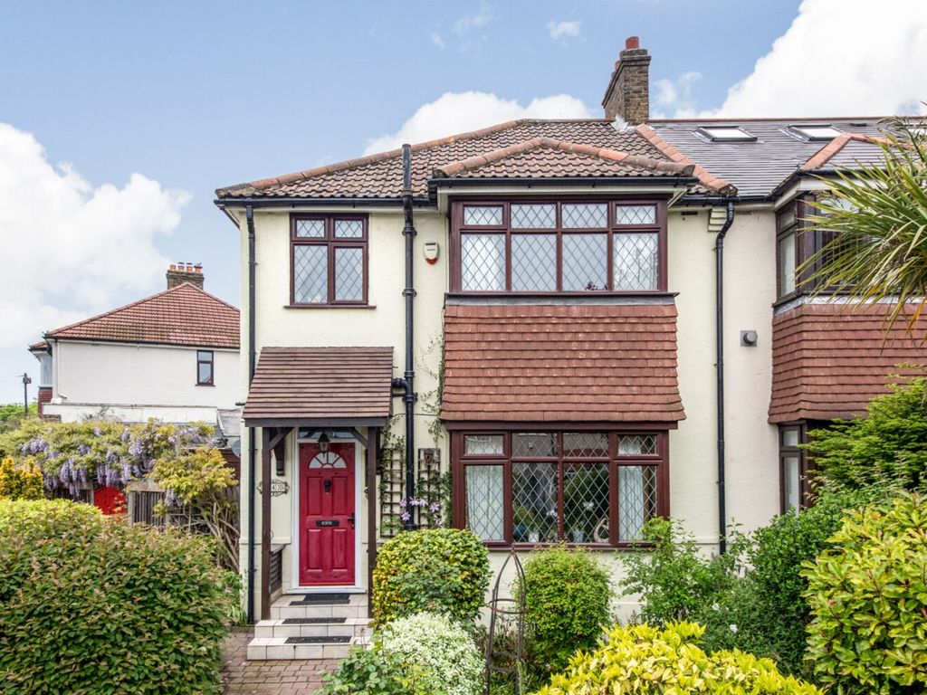 3 bed property for sale in Chudleigh Road, Brockley, London SE4 Zoopla