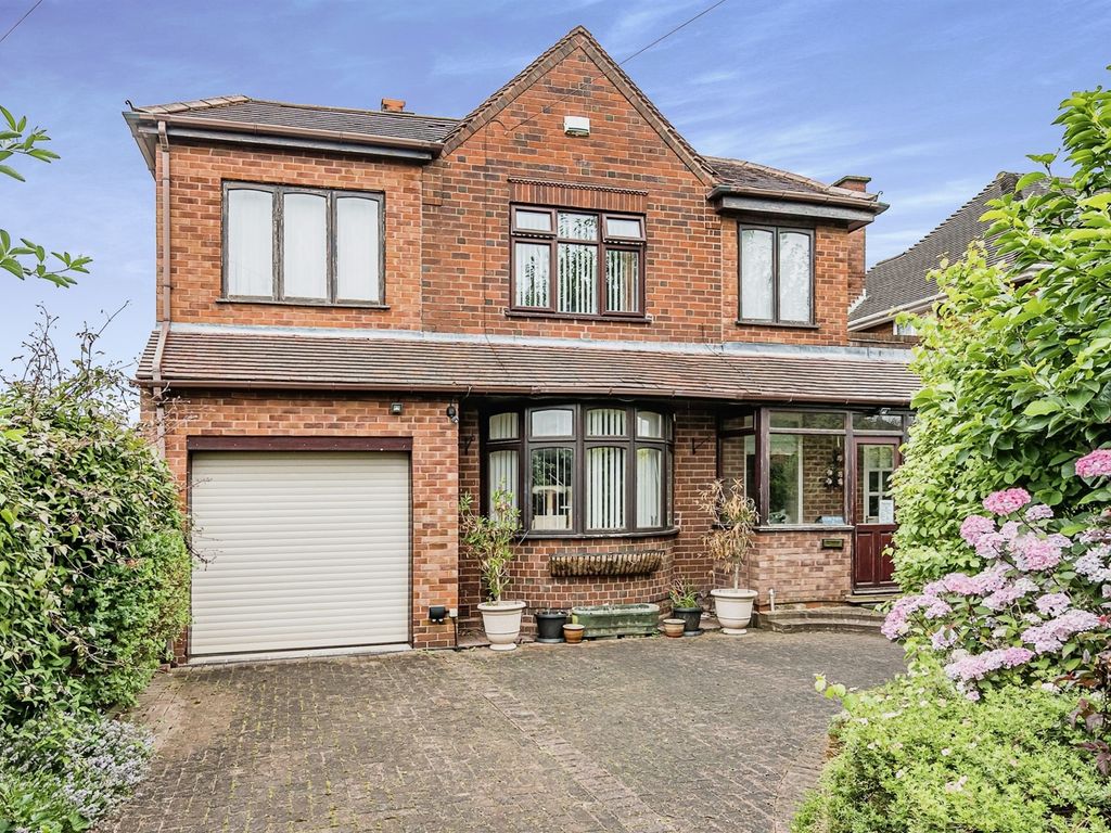 4 bed detached house for sale in Hockley Lane, Netherton, Dudley DY2, £