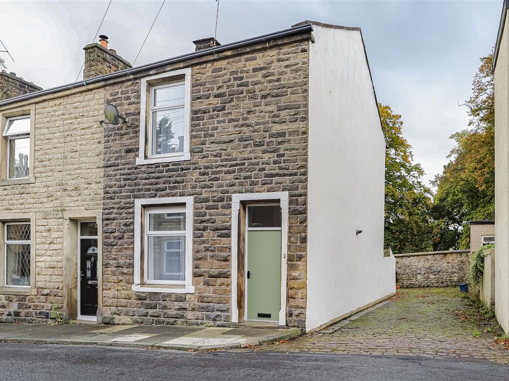 2 bed end terrace house for sale in Bridge Street, Padiham, Burnley