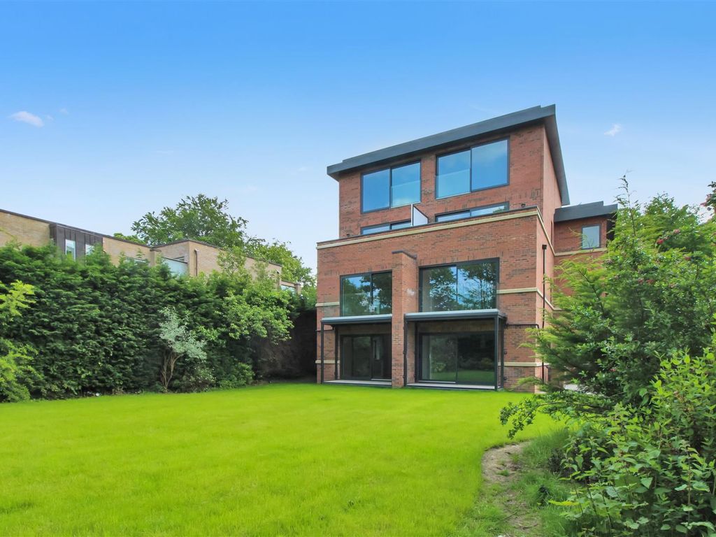 New home, 3 bed flat for sale in Ethan House, Upper Park Road, Salford