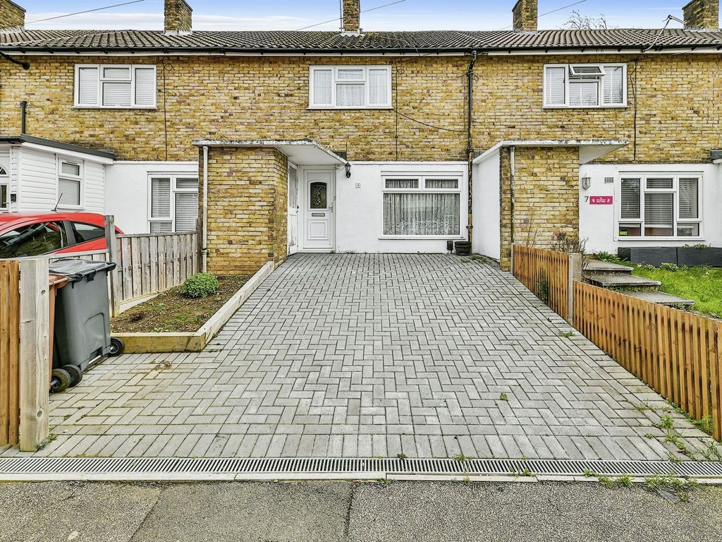 2 bed terraced house for sale in Crossgates, Stevenage SG1 Zoopla
