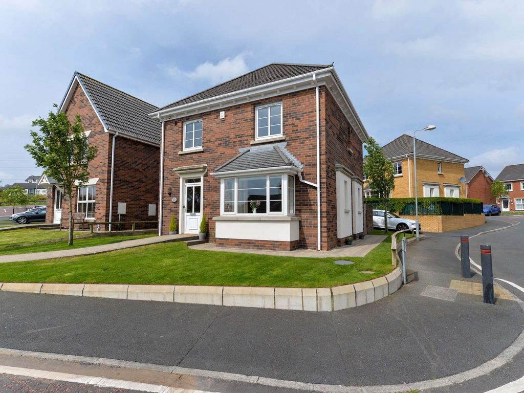 3 bed detached house for sale in Lagmore View Road, Dunmurry, Belfast