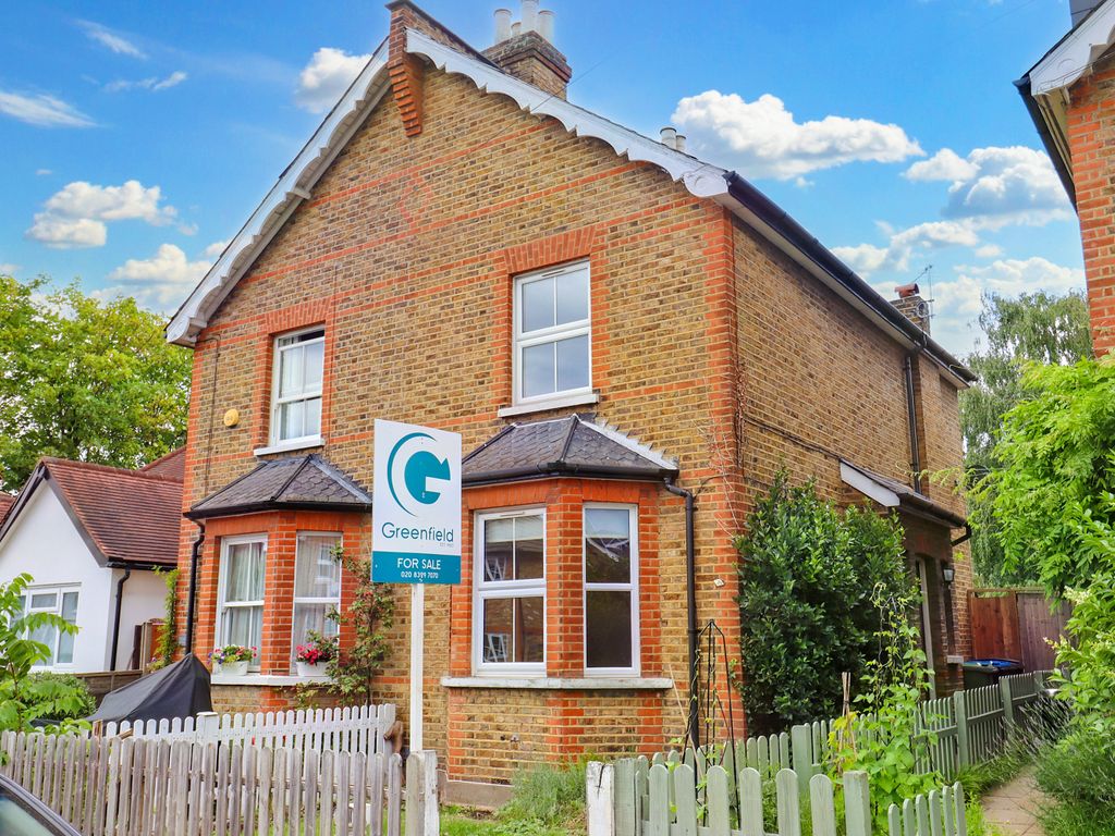 3 bed semidetached house for sale in Egmont Road, Surbiton KT6 Zoopla