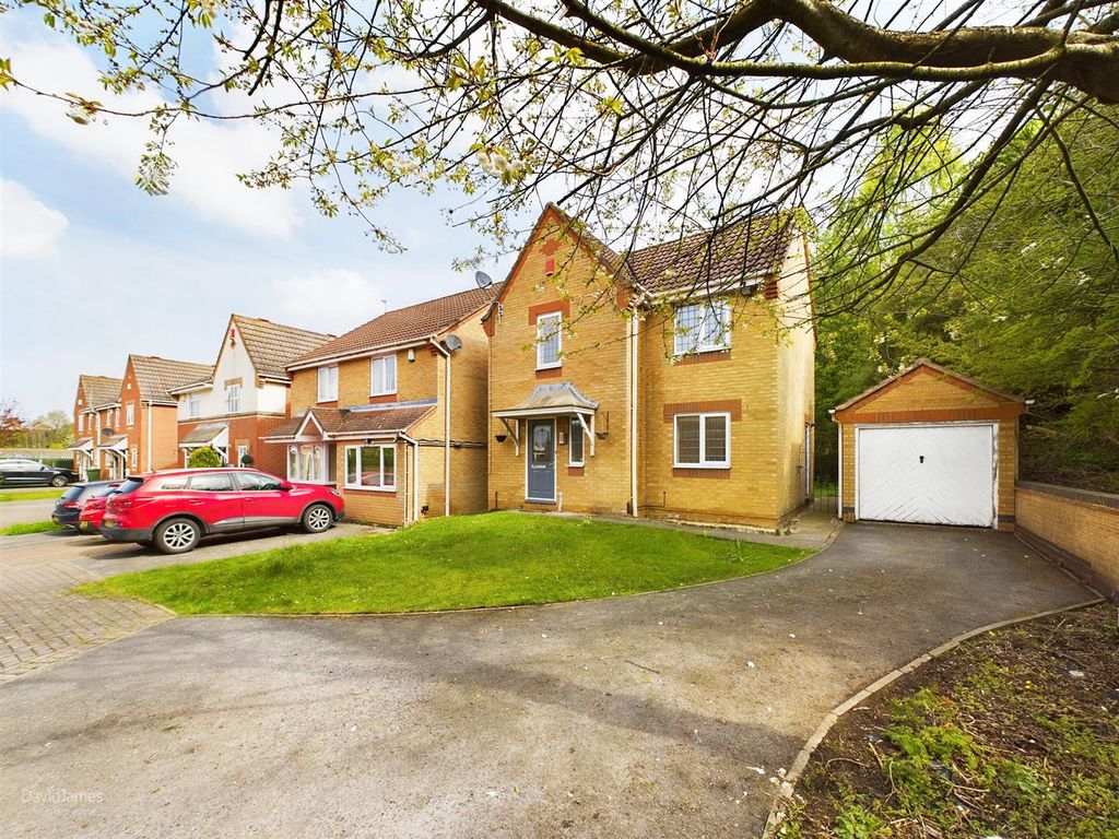 3 bed detached house for sale in Claygate, Nottingham NG3 Zoopla