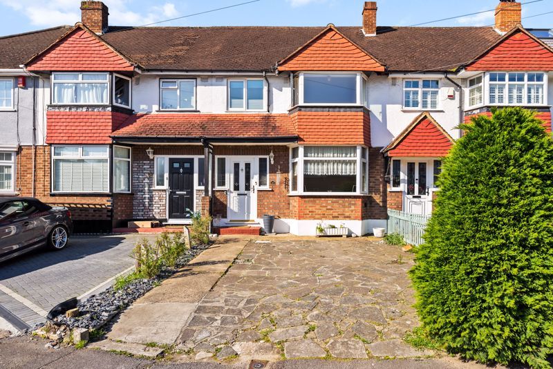 3 bed terraced house for sale in Ash Close, Carshalton SM5 Zoopla