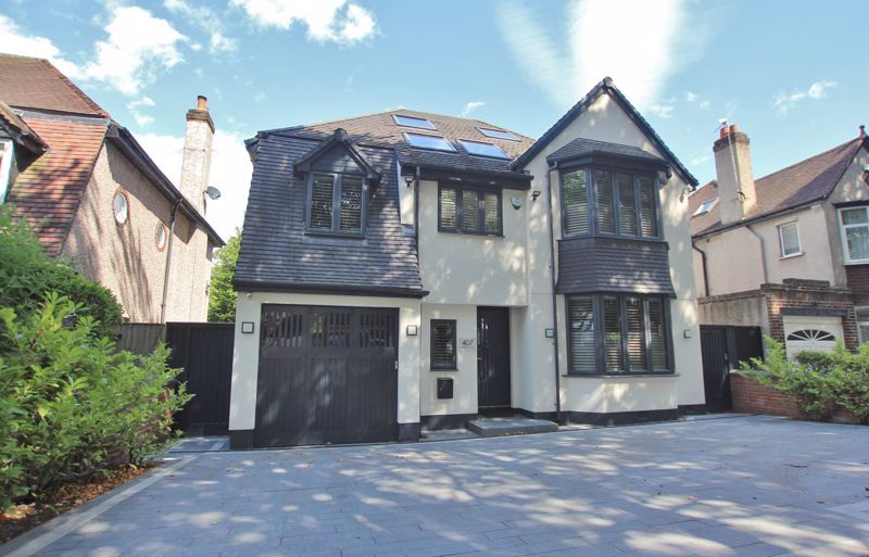 5 bed detached house for sale in Woolton Road, Woolton, Liverpool L25