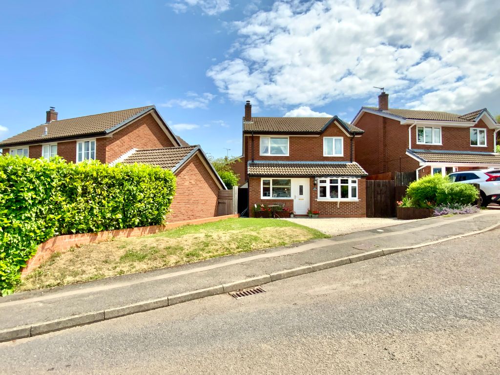 3 bed detached house for sale in Ashway, Braunston NN11 Zoopla