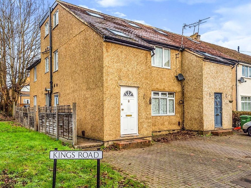 Studio to rent in Kings Road, London Colney, St. Albans, Hertfordshire AL2 Zoopla