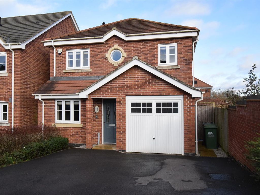 4 bed detached house for sale in Windmill Close, Waingroves, Ripley DE5