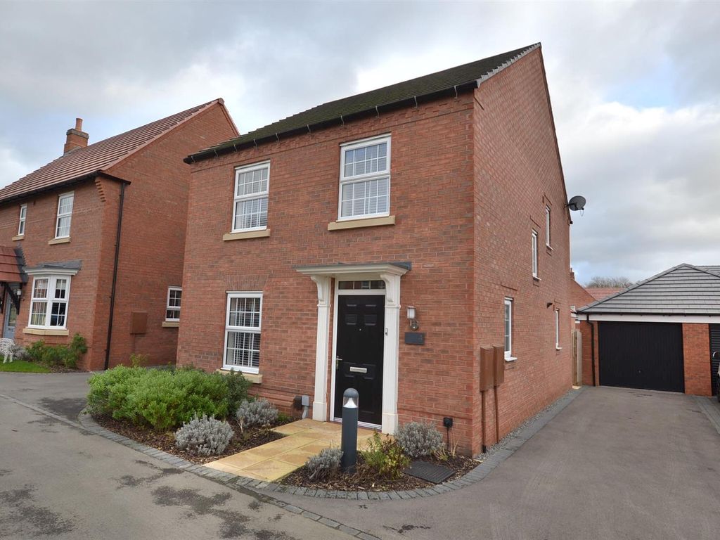 4 bed detached house to rent in Tugby Drive, Hugglescote