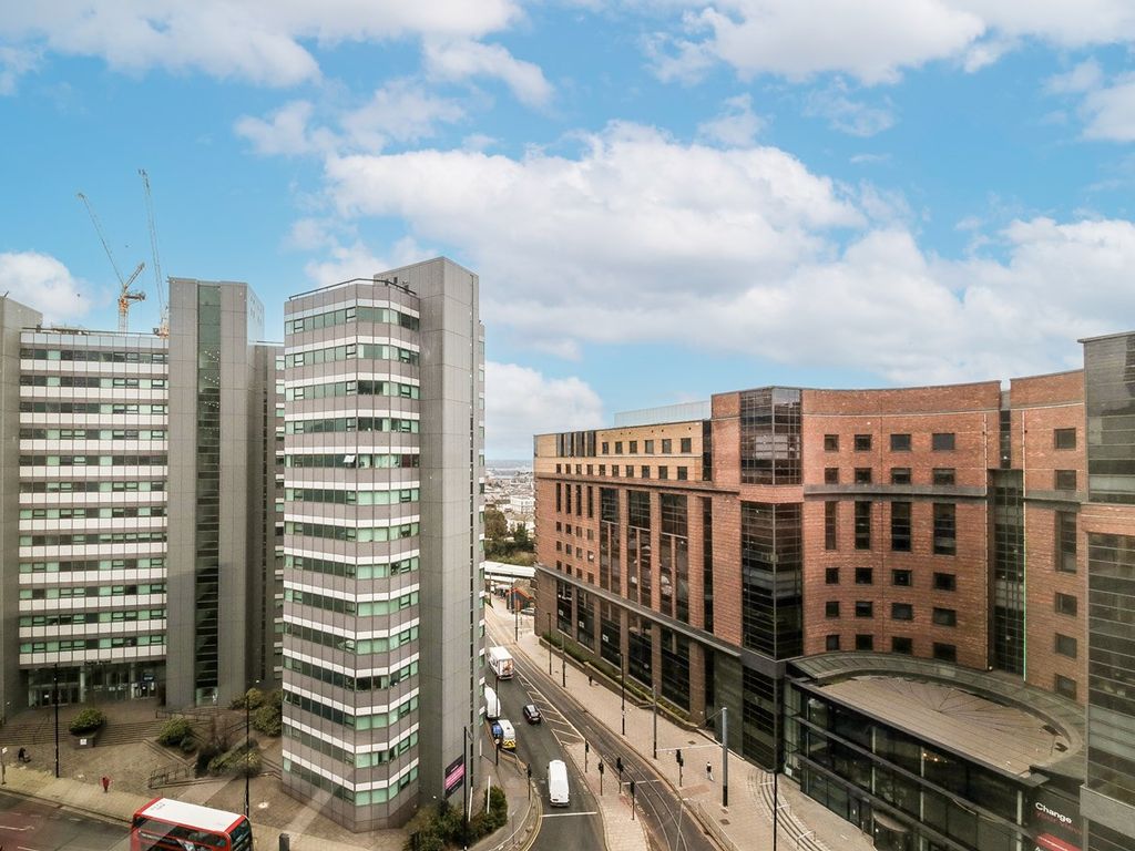1 bed flat for sale in Saffron Central Square, Croydon CR0 Zoopla