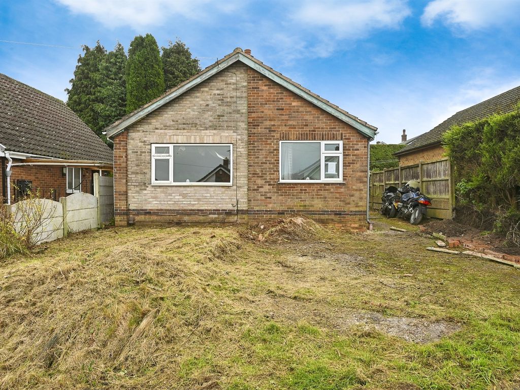 2 bed detached bungalow for sale in Corn Close, South Normanton
