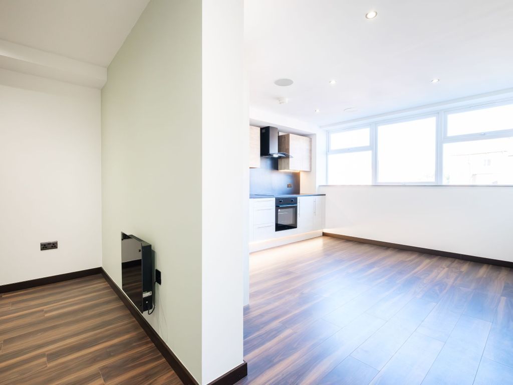 1 bed flat to rent in Flat 10 Coopers House, Hull HU1, £775 pcm Zoopla