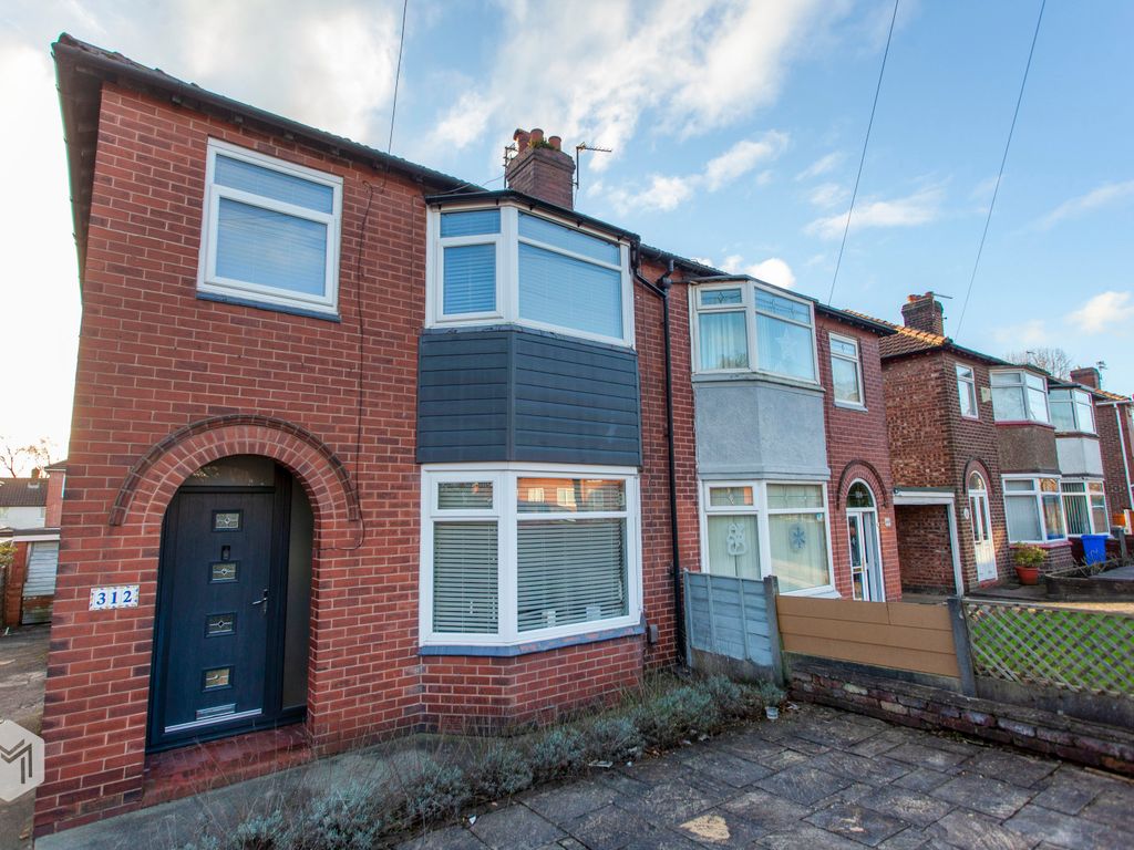 3 bed semidetached house to rent in Bolton Road, Pendlebury, Swinton