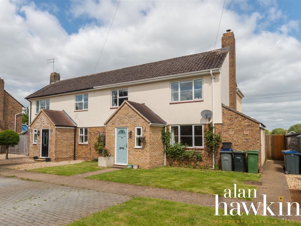 4 bed semidetached house for sale in Lancaster Square, Lyneham, 4 SN15 Zoopla