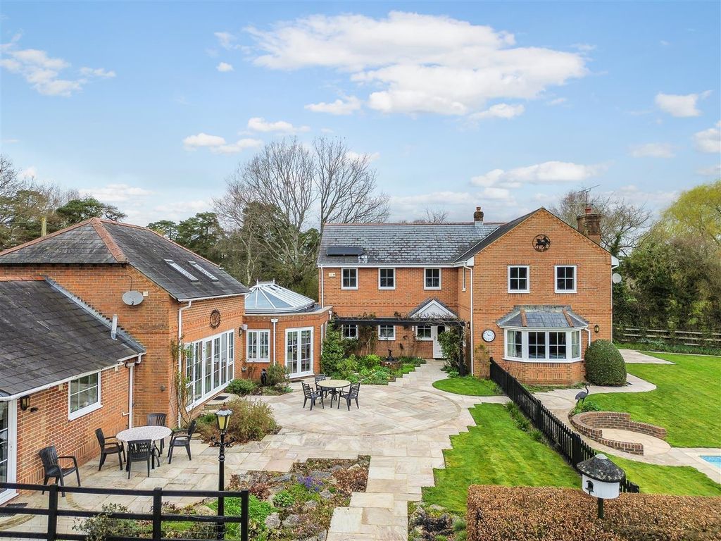 6 bed detached house for sale in Canada Common, West Wellow, Hampshire