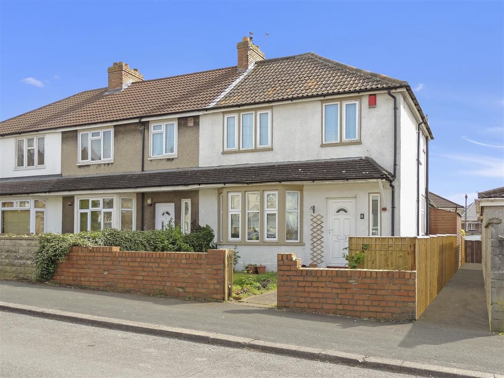 3 bed end terrace house for sale in Woodyleaze Drive, Hanham, Bristol