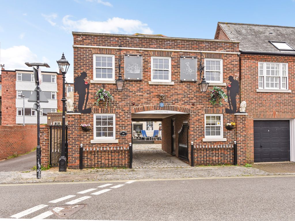 5 bed detached house for sale in St. Thomas's Street, Portsmouth PO1