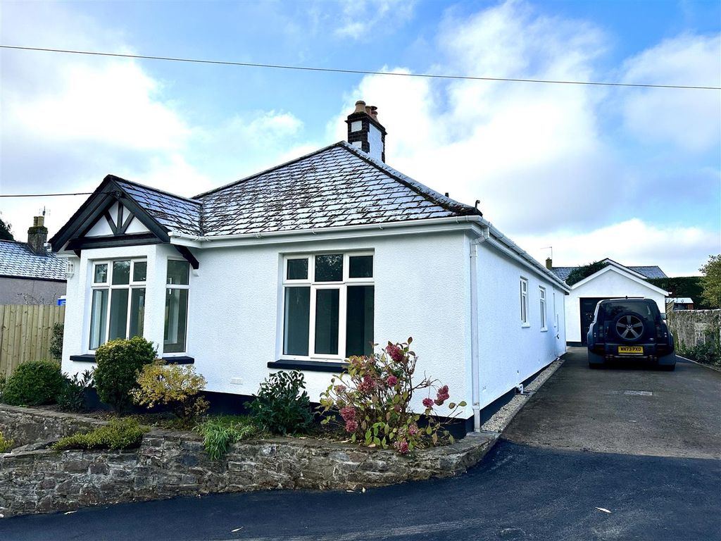 3 bed detached bungalow for sale in Devauden Road, St. Arvans, Chepstow