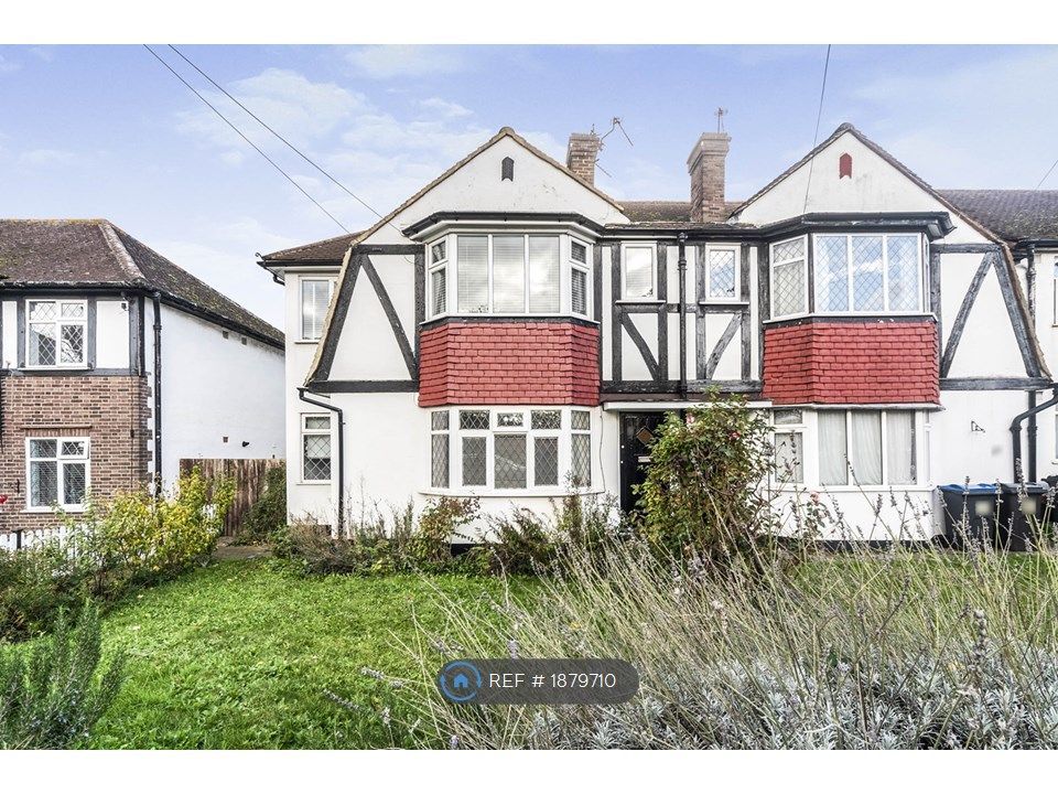 2 bed to rent in Tudor Drive, Morden SM4, £1,600 pcm Zoopla