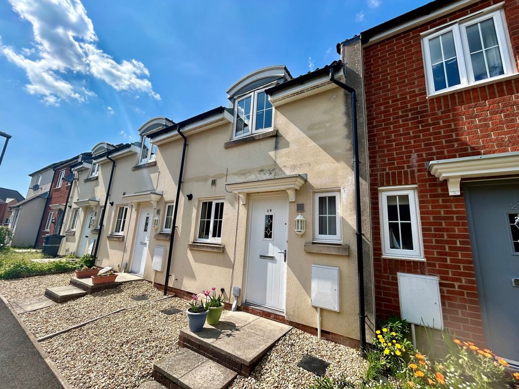 2 bed terraced house for sale in Cook Road, Yeovil BA21, £200,000 Zoopla