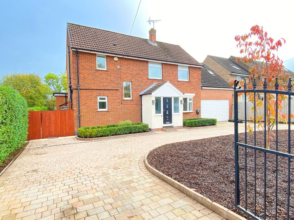 4 bed detached house for sale in Arthurs Avenue, Harrogate, North