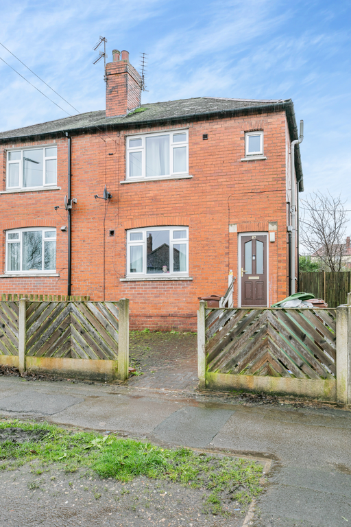 3 bed semidetached house for sale in Peacock Avenue, Wakefield WF2, £150,000 Zoopla
