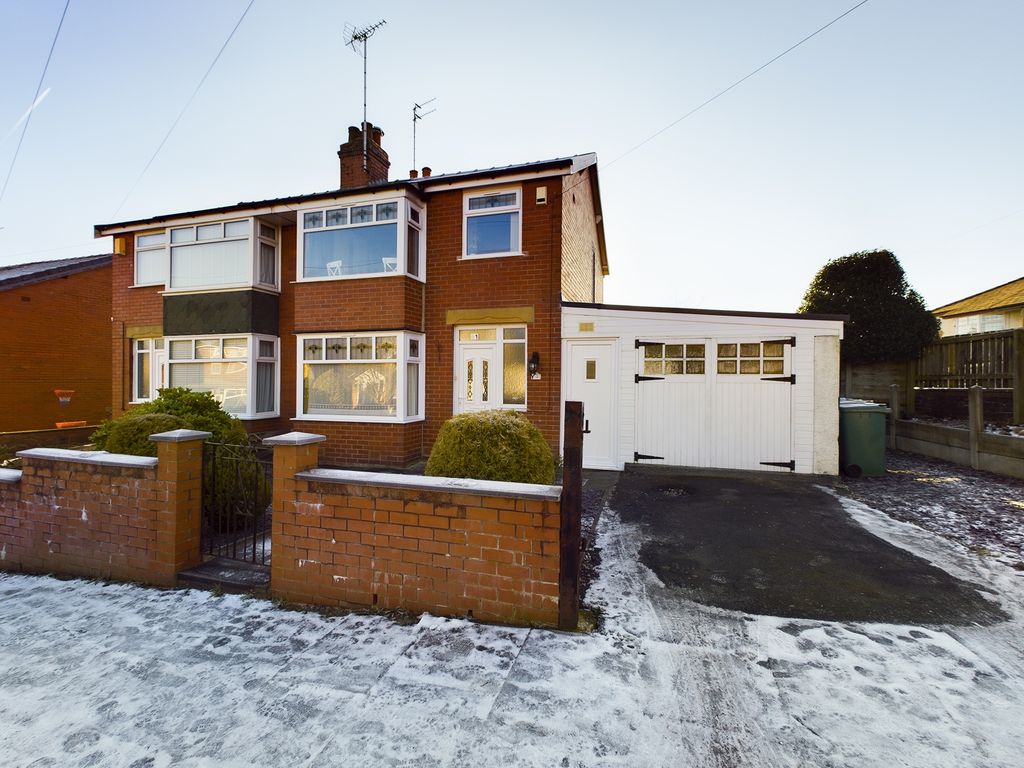 3 bed semidetached house for sale in Kingsley Street, Bury BL8 Zoopla