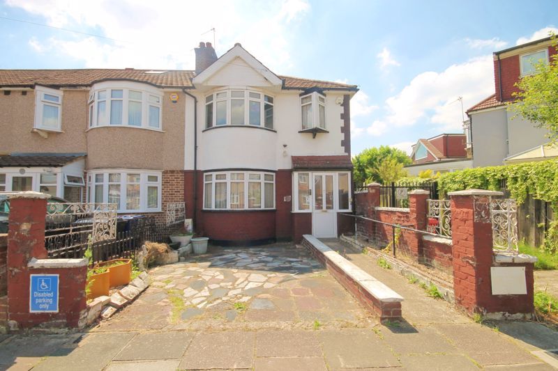 3 bed terraced house for sale in Crossmead Avenue, Greenford UB6, £