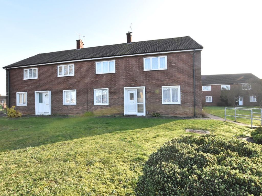 2 bed flat to rent in Willoughby Road, Scunthorpe DN17 Zoopla