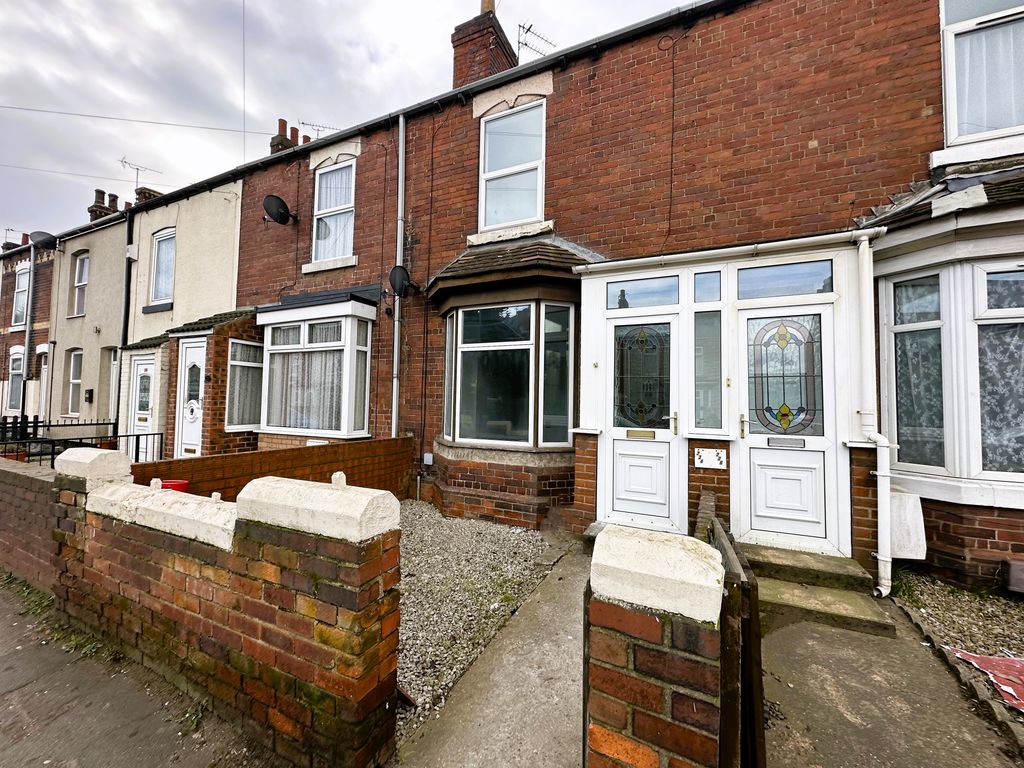 2 bed terraced house to rent in Bentley Road, Doncaster DN5, £850 pcm Zoopla