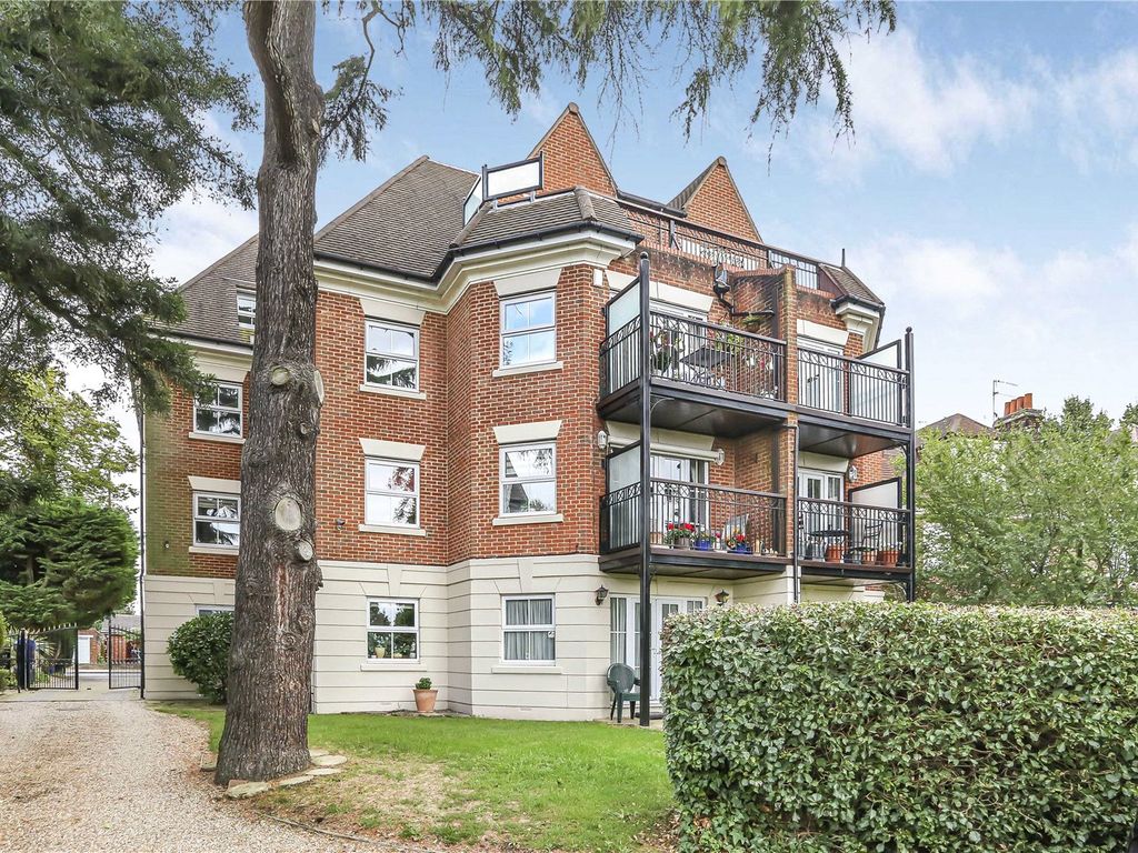 3 bed flat for sale in Highview Lodge, The Ridgeway, Enfield, Middlesex