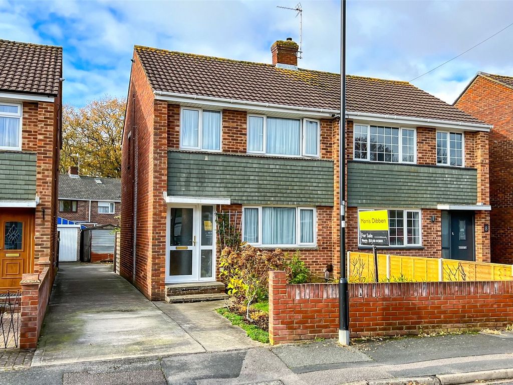 3 bed semidetached house for sale in Dyserth Close, Southampton